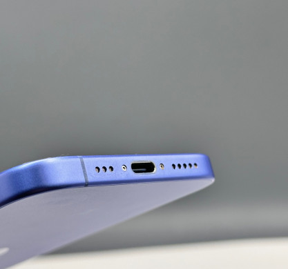 iPhone 16 128GB Ultramarine 95%